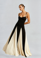 Floral Maxi Dress with Soft Drape – Elegant Long Dress for Day to...