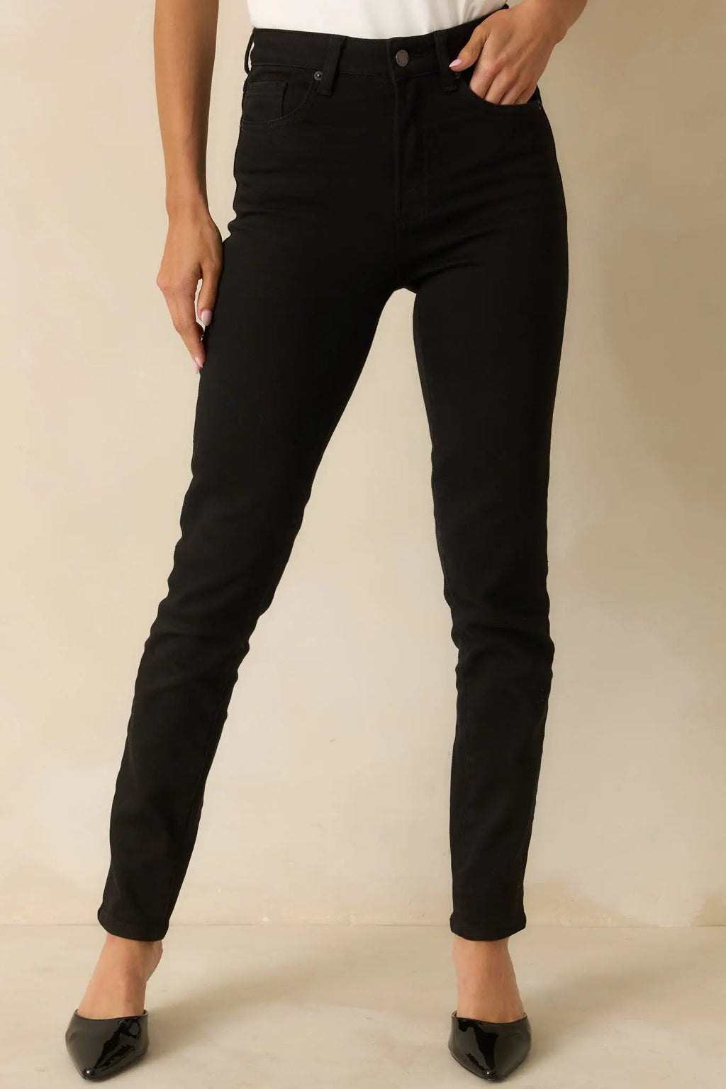 Women's The Edge of It Black Stretch High Waist Jeans | 94.4% Cotton 0