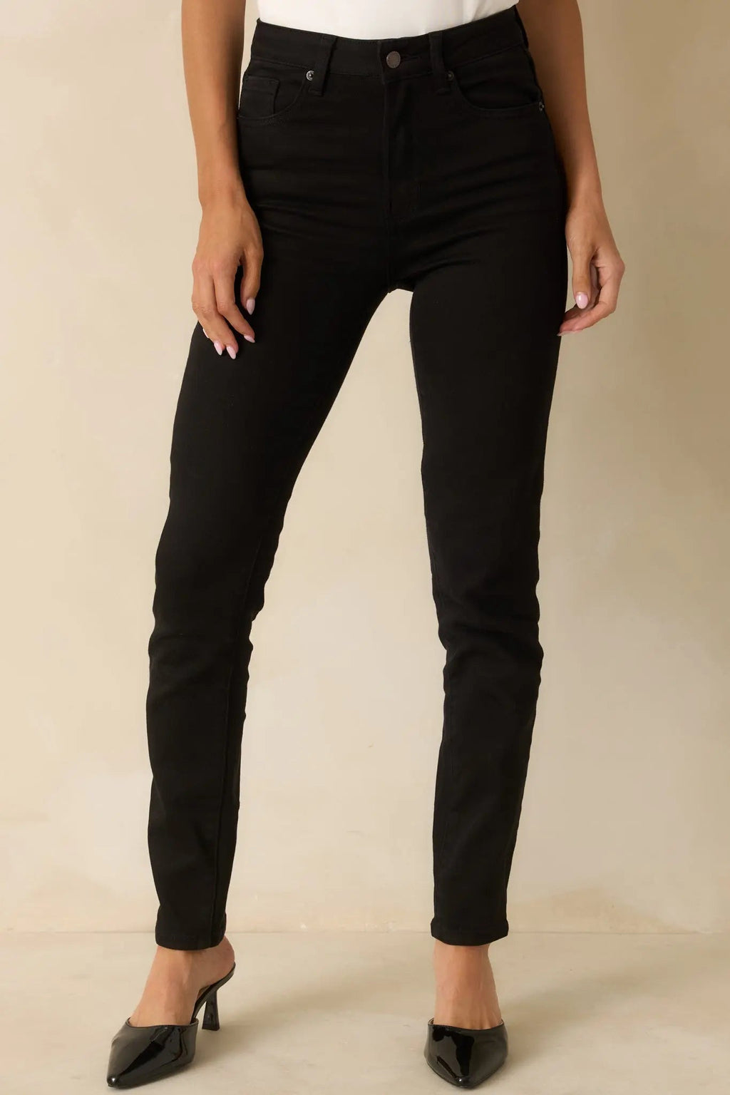 Women's The Edge of It Black Stretch High Waist Jeans | 94.4% Cotton 3