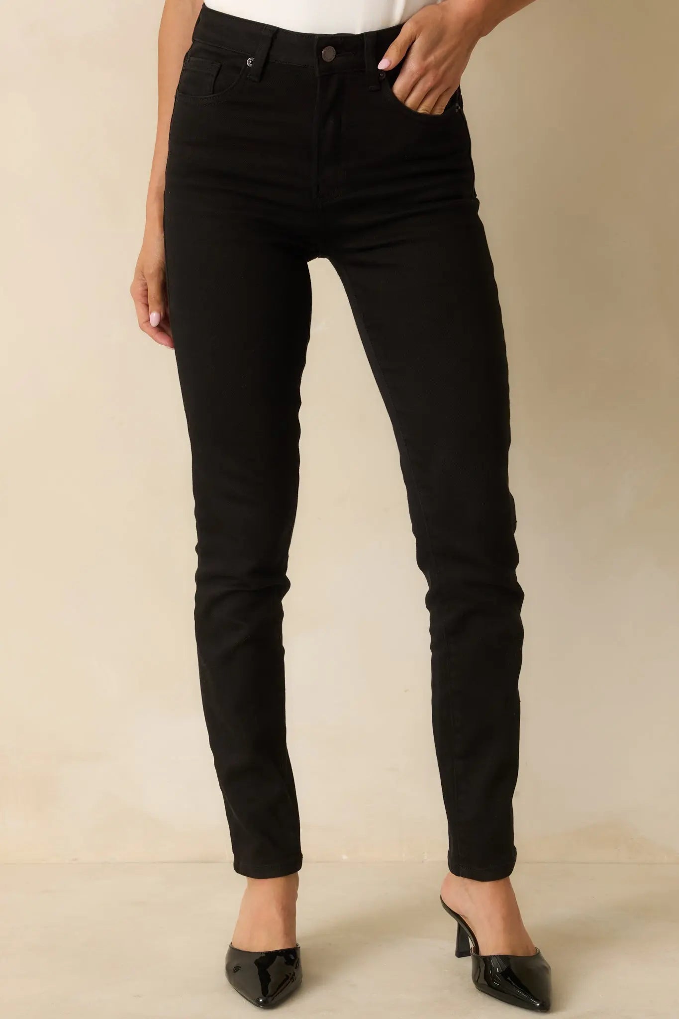Women's The Edge of It Black Stretch High Waist Jeans | 94.4% Cotton 4