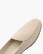 Women's The Stirling Loafer | Crafted from supple full-grain leather for a polis 2