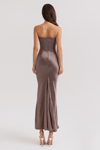 White Maxi Dress with Strapless Neckline – Elegant Long Dress for...
