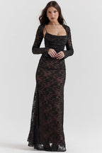Vintage Elegance – Floral Maxi Dress with Lace Details – Timeless...