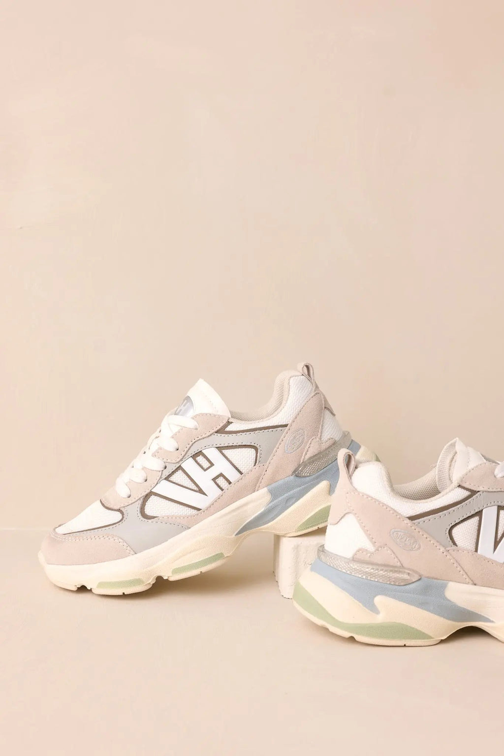 Women's Vintage Havana Dash 12 Baby Blue Sneakers | Sole measures 1.75" 1