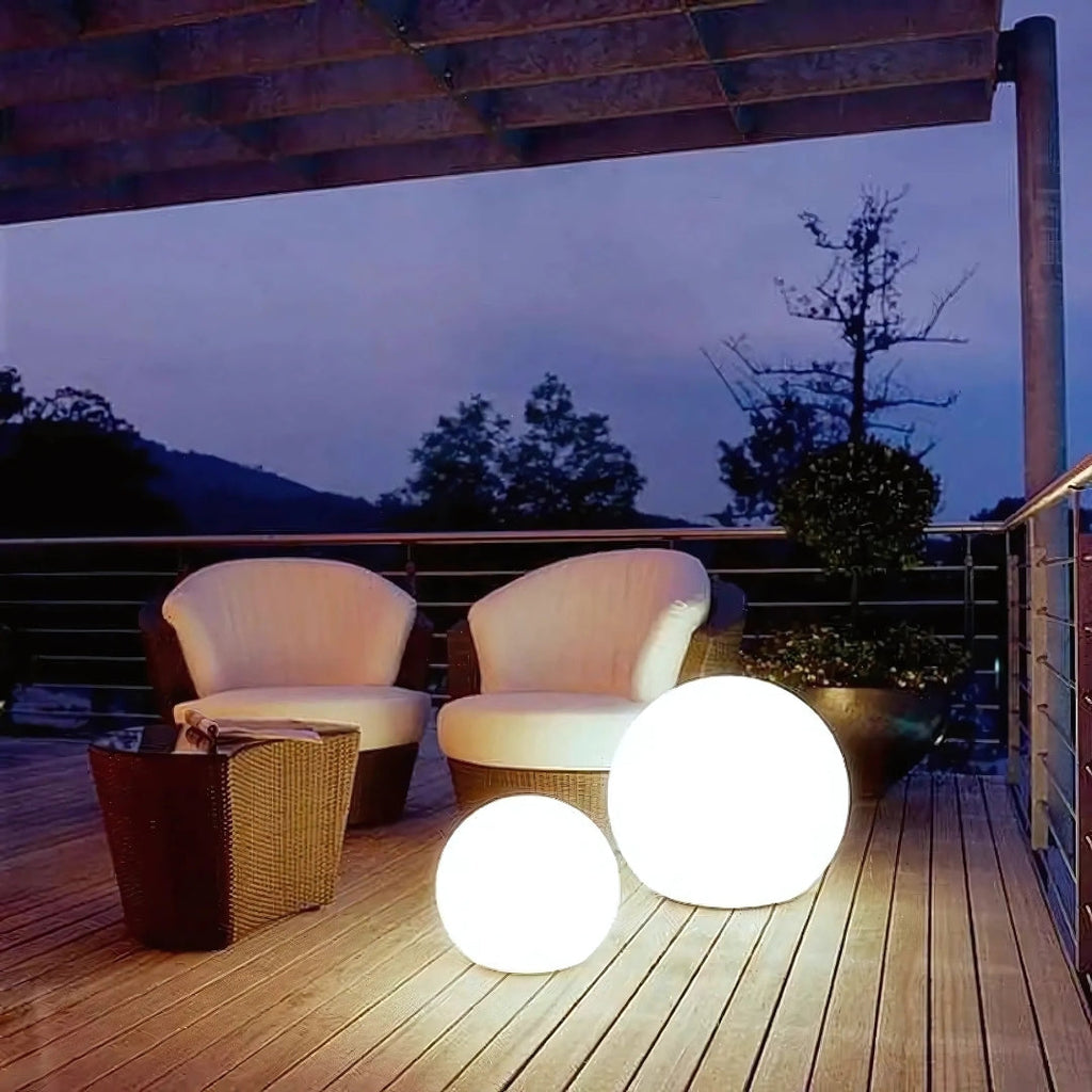 Solar LED garden ball light
