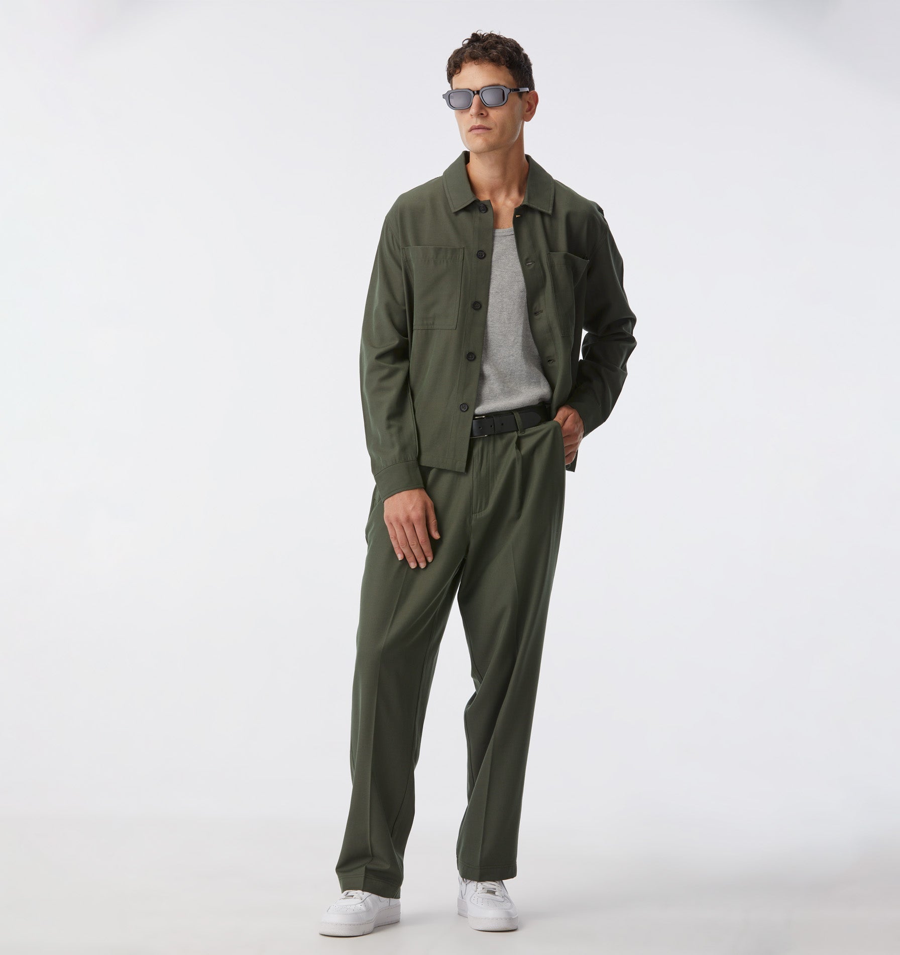 Winston Collection | Loose Fit Pants with Front Pleats | Comfortable Style for Office and Casual Wear