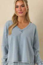 Women's Z Supply Ocean Air Indigo Delphine Knit Denim V-neck Sweatshirt | 85% Cotton & 15% Polyester 1