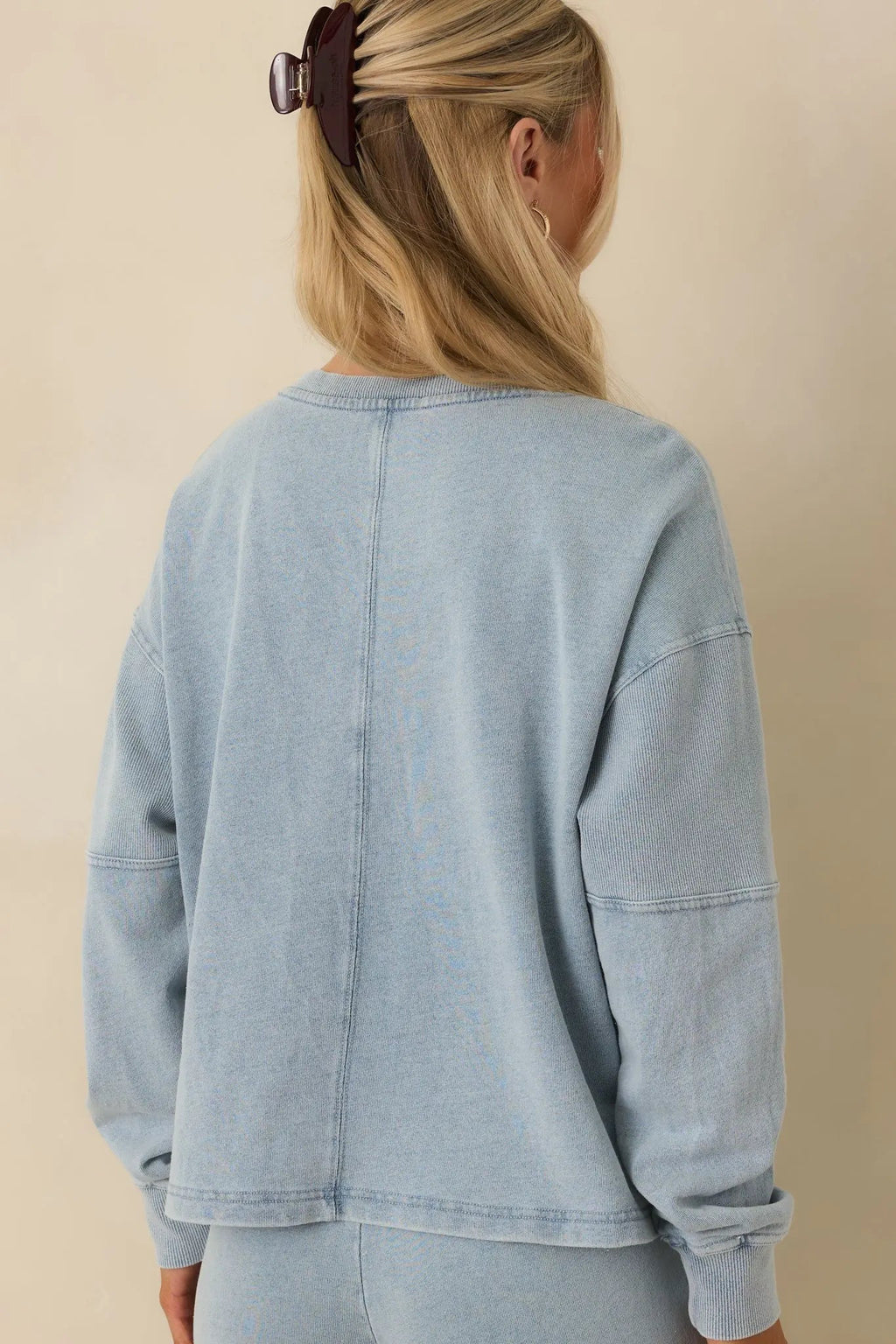 Women's Z Supply Ocean Air Indigo Delphine Knit Denim V-neck Sweatshirt | 85% Cotton & 15% Polyester 6