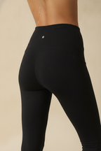 SPANX® Black Lift & Sculpt Active 7/8 Leggings