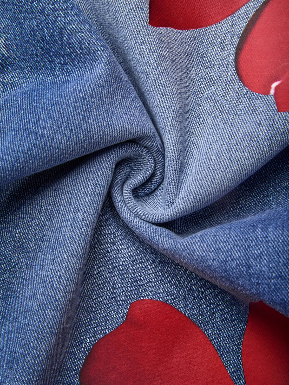 Floral-print wide-leg jeans detail