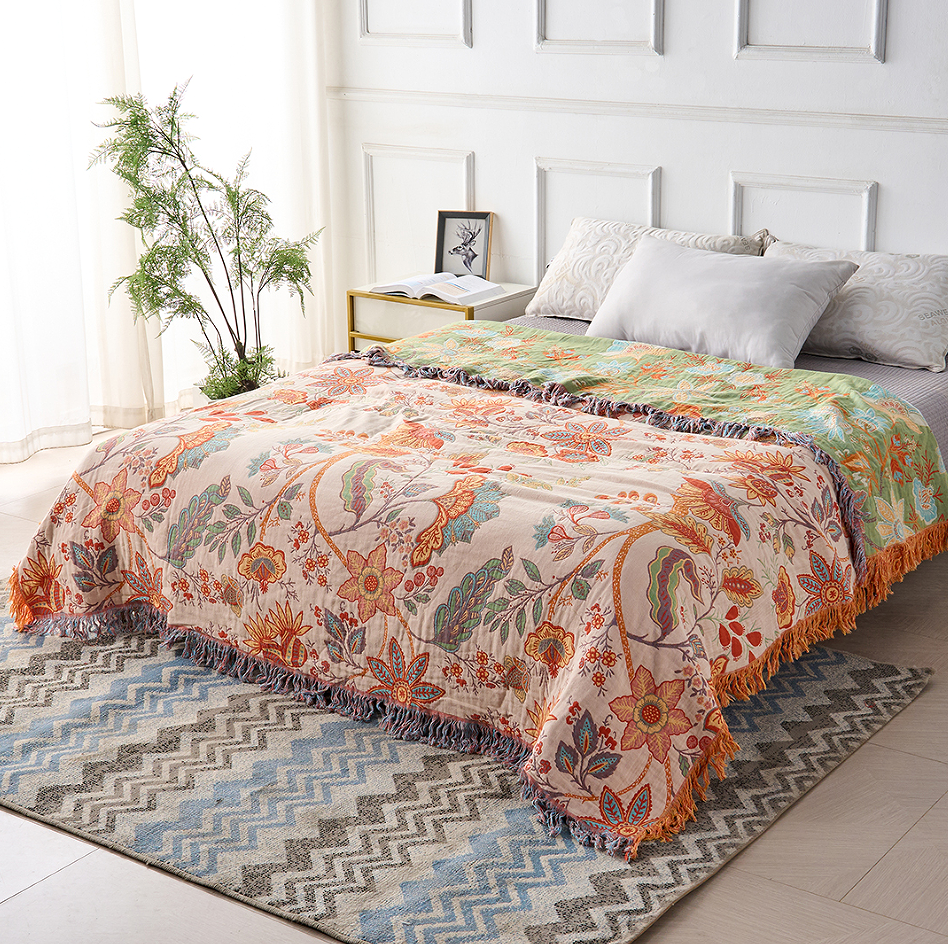 Floral tassel blanket detail