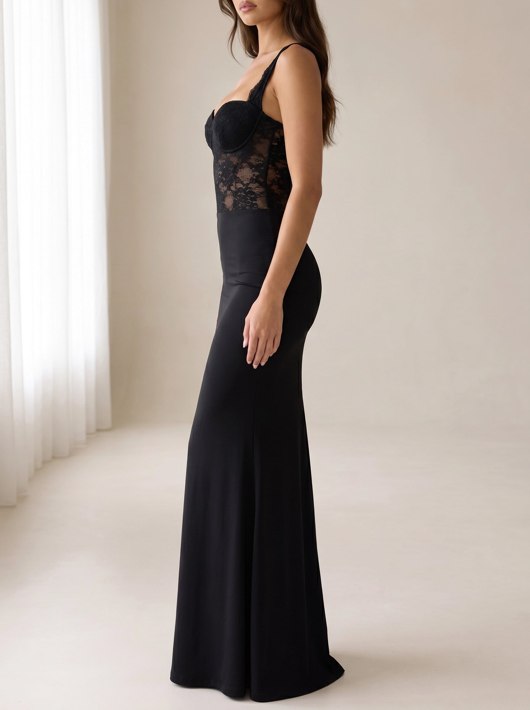 Women's Sexy Lace Neckline Slim Fit Dress – Elegant Bodycon Mini...