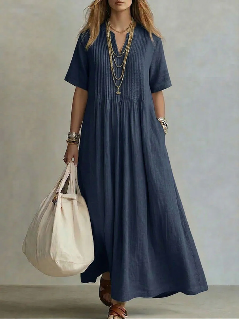 Pleated maxi dress in navy blue