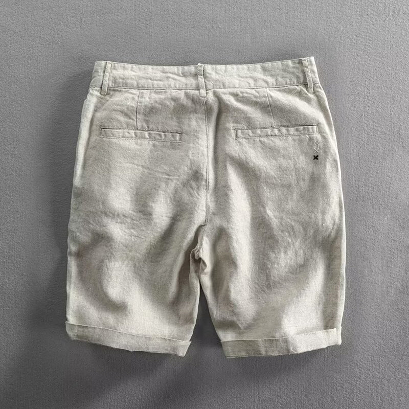 Linen summer shorts detail