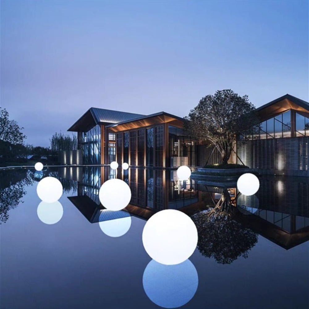Waterproof globe light outdoor
