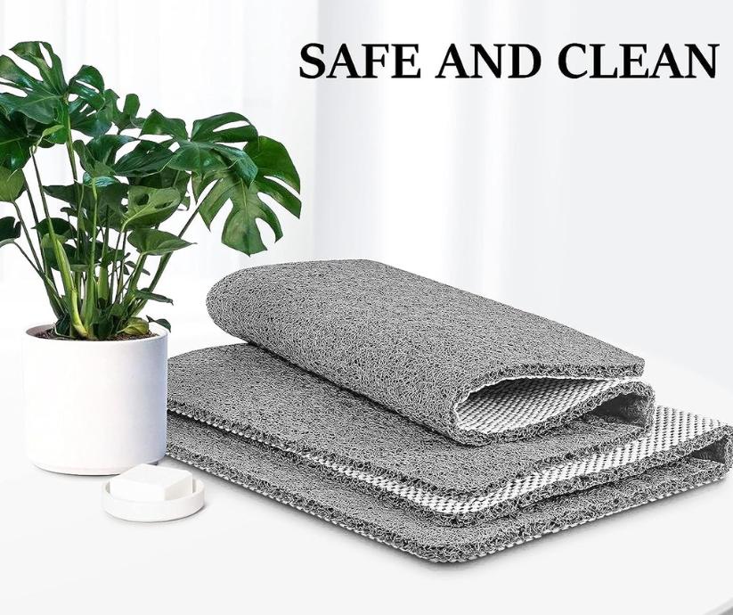 Non-slip shower mat features